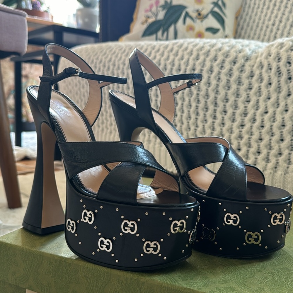 GUCCI stud-detailed platform sandals